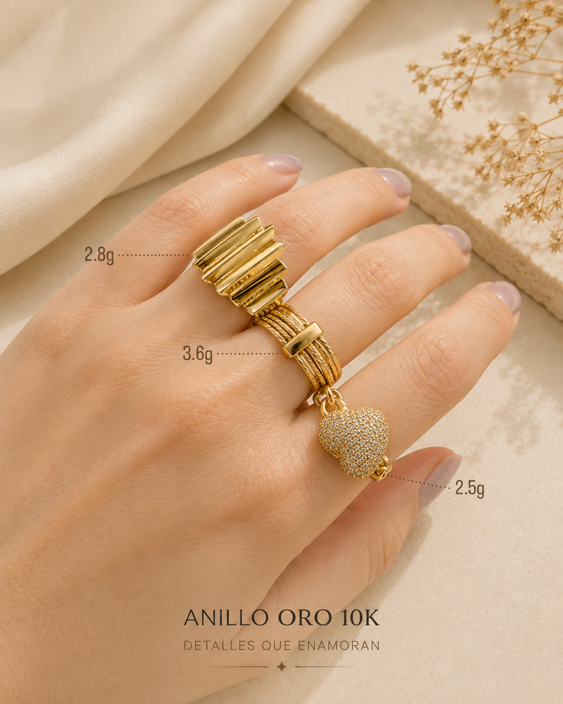 Anillo de Oro 10K con Texturas y Dije de Corazón - Elegancia Atemporal