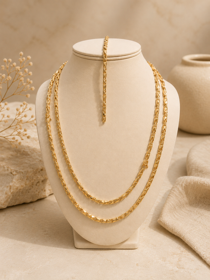 14K Gold Triangular Link Chain - Timeless Elegance and Radiance