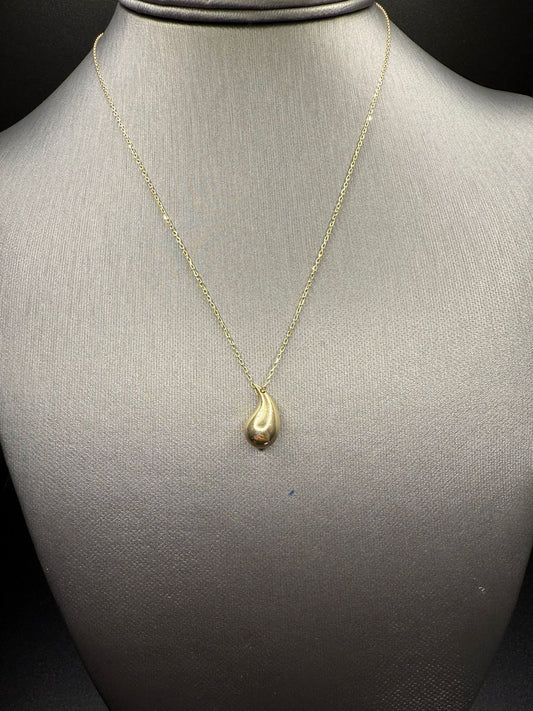 Drop Chain in 14kt Gold, 16” - Elegance that Shines Gracefully